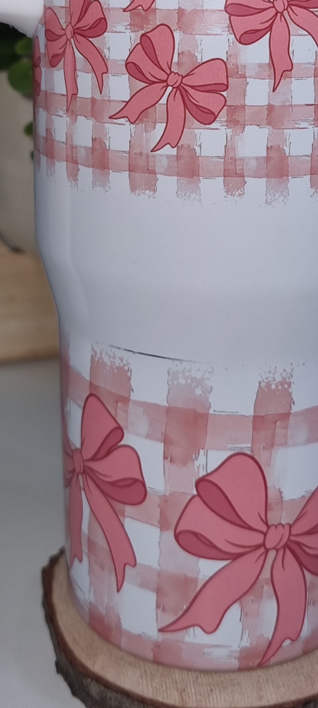 Cutesy Pink Bow Design 20oz Personalised tumbler